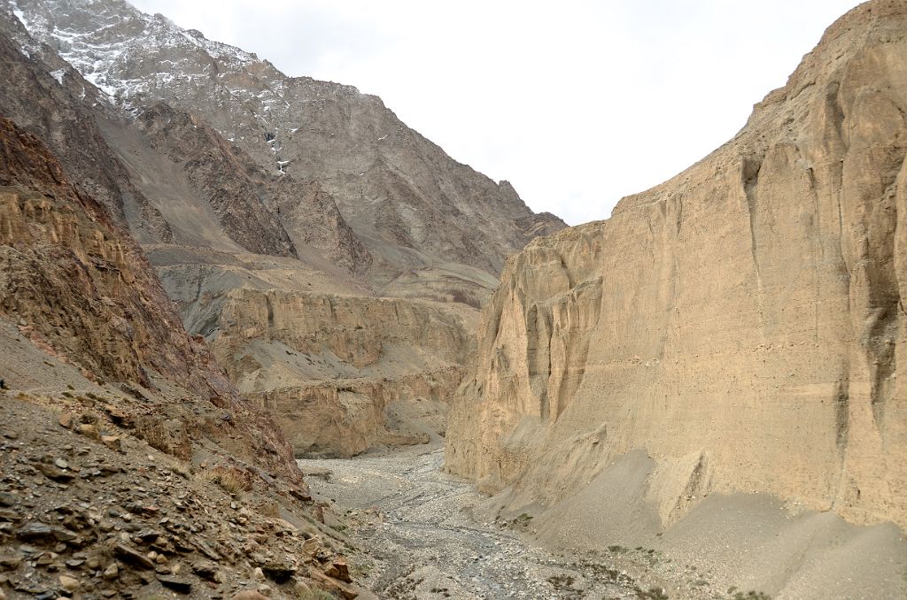 23 Trail Through The Gorge Above The Surakwat River Between Sarak And Kotaz On Trek To K2 North Face In China